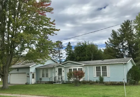 106 W Vermont Avenue