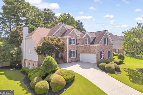 1190 Lamont CIR