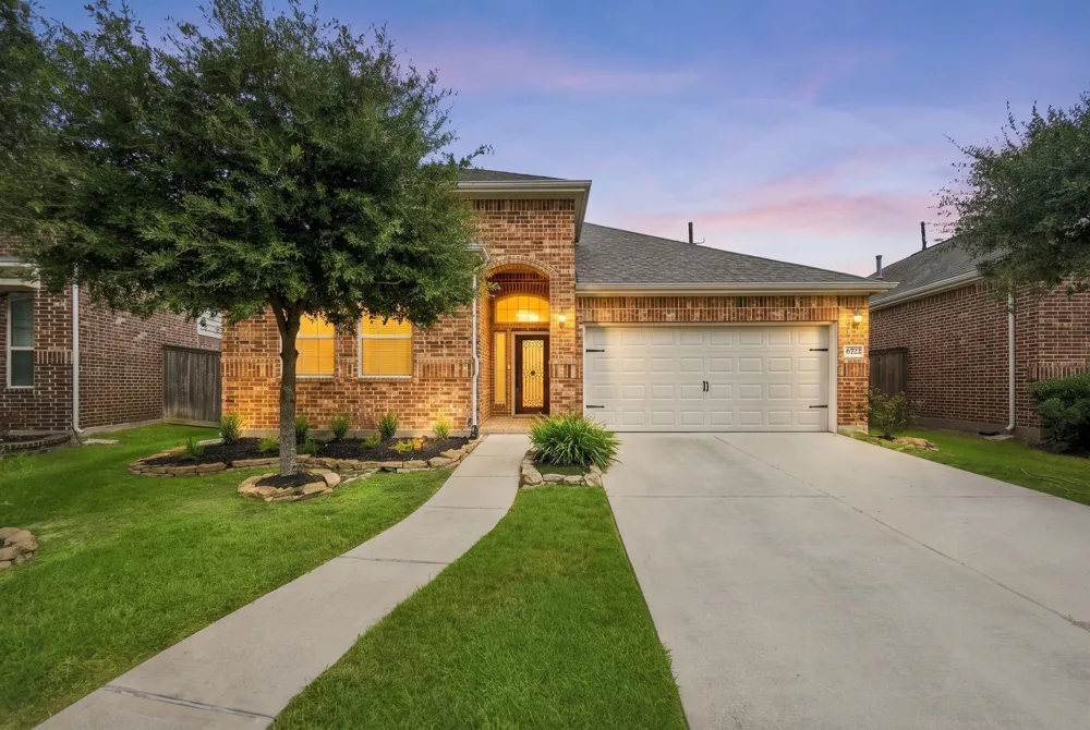 6722 Greenwood Valley Place Katy, TX 77493