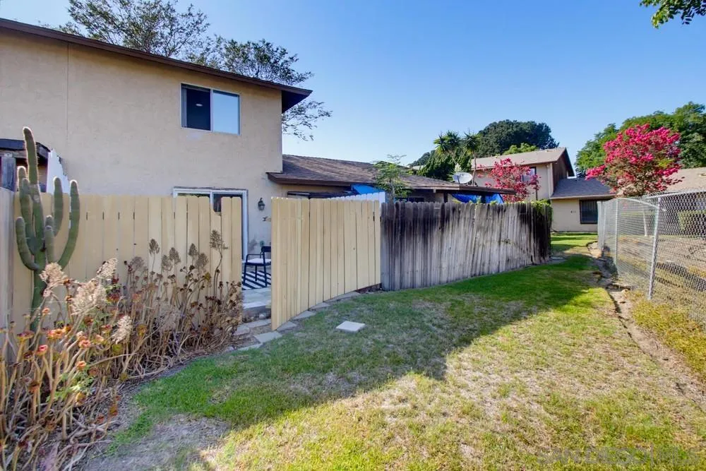 439 Verde Ridge Spring Valley, CA 91977
