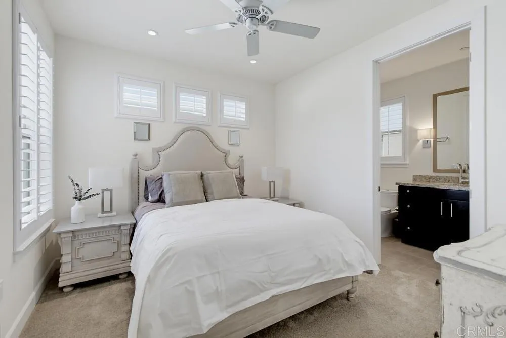 2389 Ocean Street Carlsbad, CA 92008