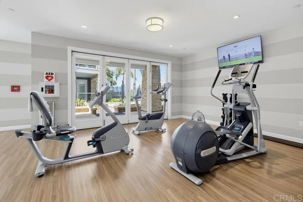 2389 Ocean Street Carlsbad, CA 92008