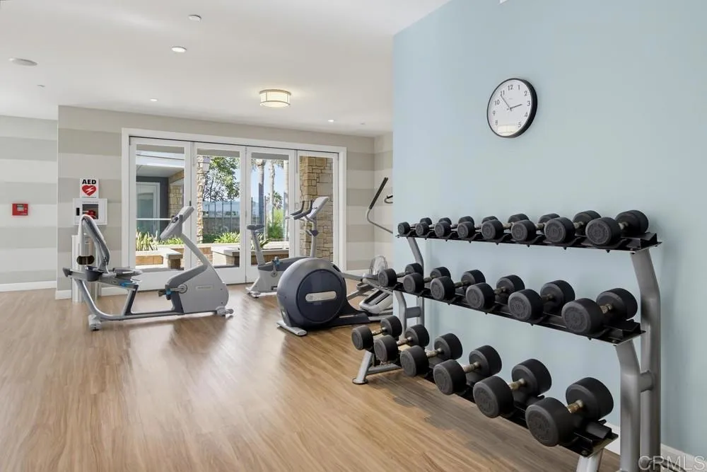 2389 Ocean Street Carlsbad, CA 92008