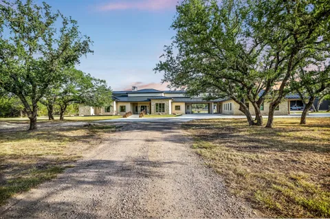 1295 Park Rd 4
