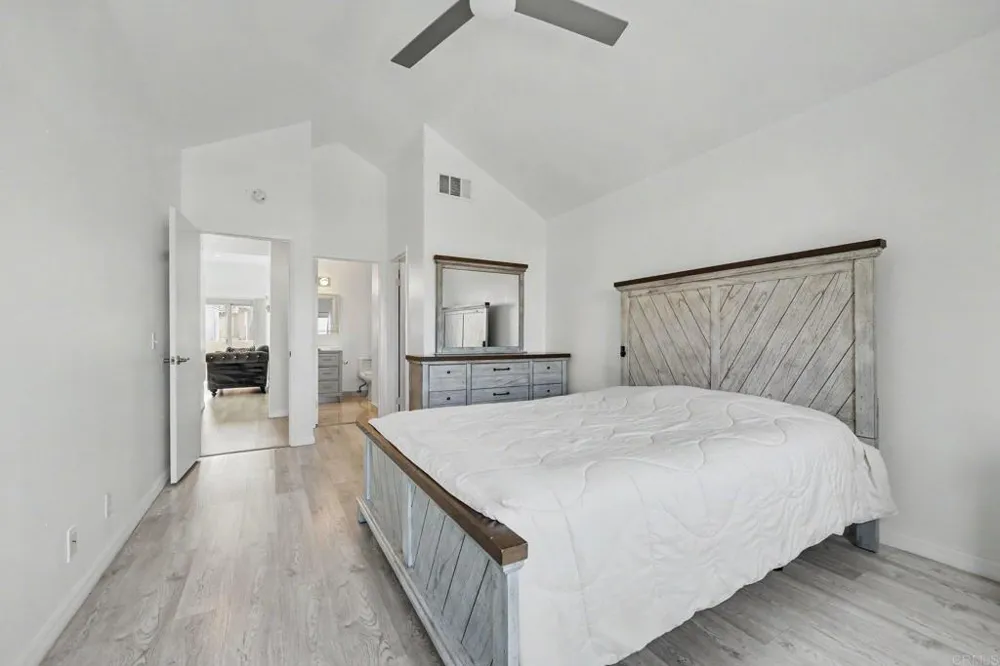 1380 E Washington Avenue #17 El Cajon, CA 92019