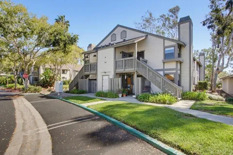 1953 Wellington Lane #7