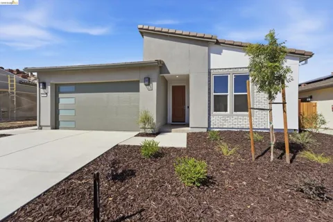 3205 Congressional Way