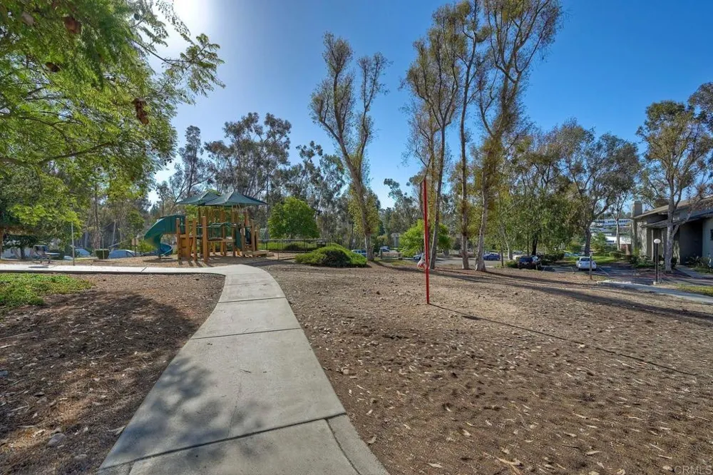 10218 Caminito Surabaya San Diego, CA 92131