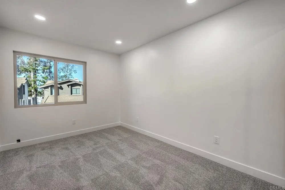 10218 Caminito Surabaya San Diego, CA 92131