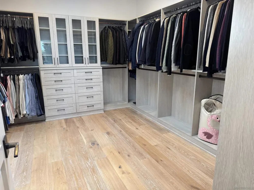 6989 Paseo Laredo La Jolla, CA 92037