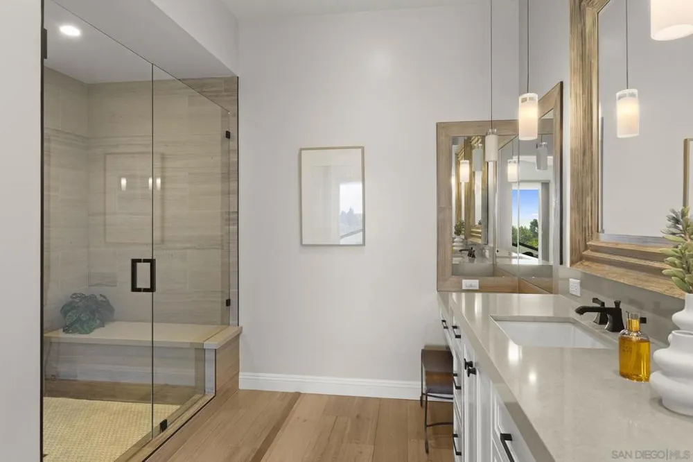 6989 Paseo Laredo La Jolla, CA 92037