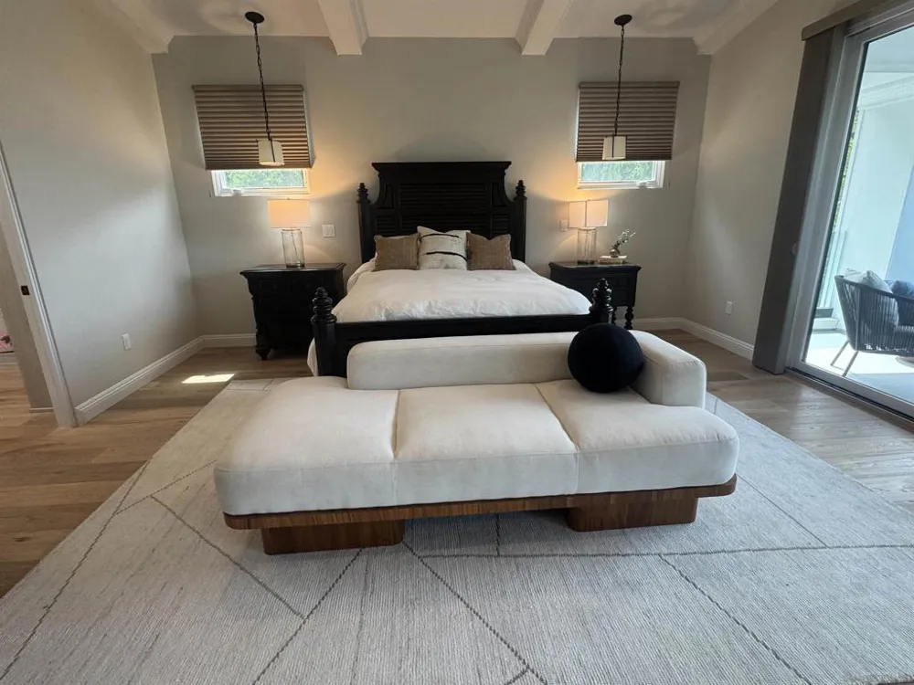 6989 Paseo Laredo La Jolla, CA 92037