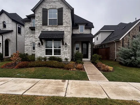 2828 Walden Road