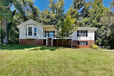 2968 Rolling Green Ridge