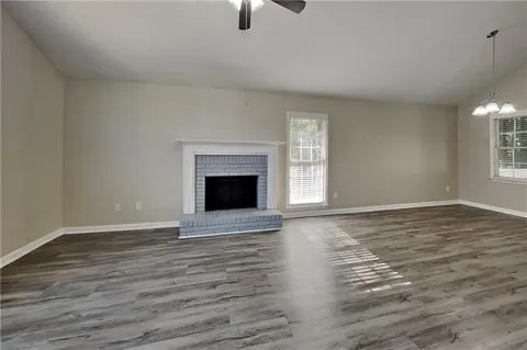 145 Loxley Court