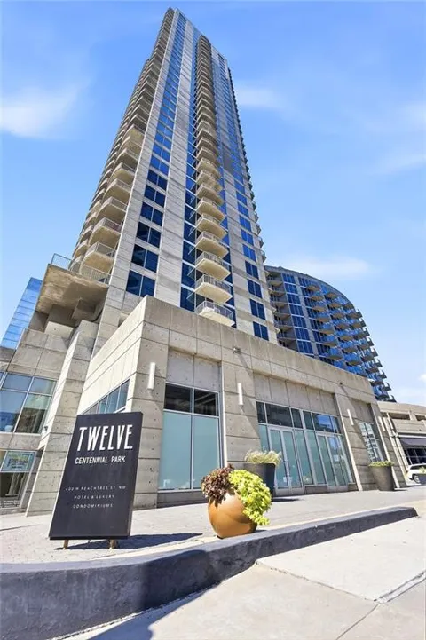 400 W Peachtree Street NW #2801-2