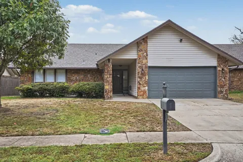 3212 S 148th East EastAvenue