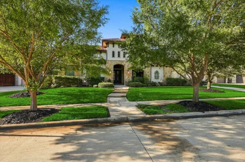 413 Saint Tropez Drive