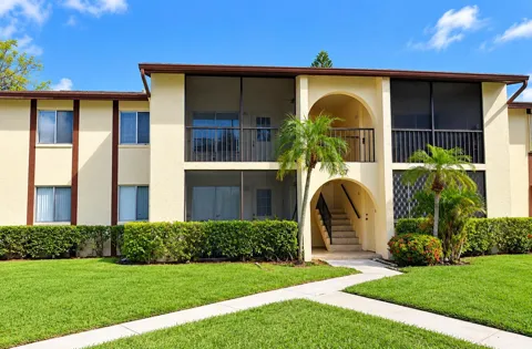 4899 SABLE PINE CIRCLE #A2