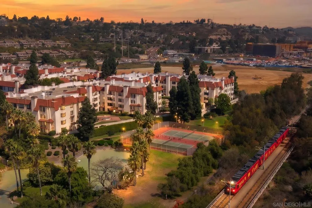 5895 FRIARS RD #5311 San Diego, CA 92110
