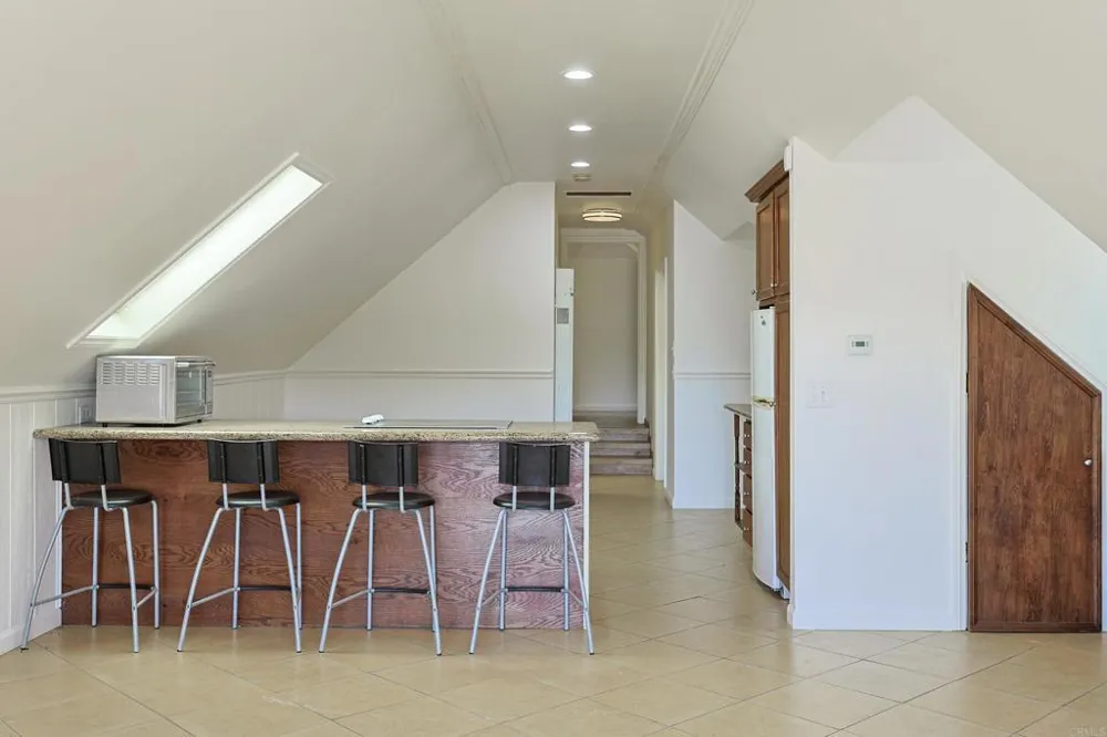 13101 Sudan Road Poway, CA 92064
