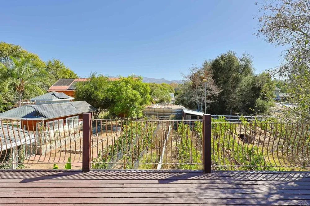 13101 Sudan Road Poway, CA 92064