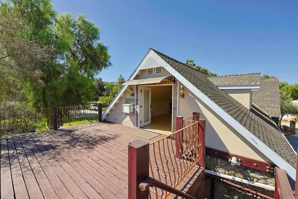 13101 Sudan Road Poway, CA 92064