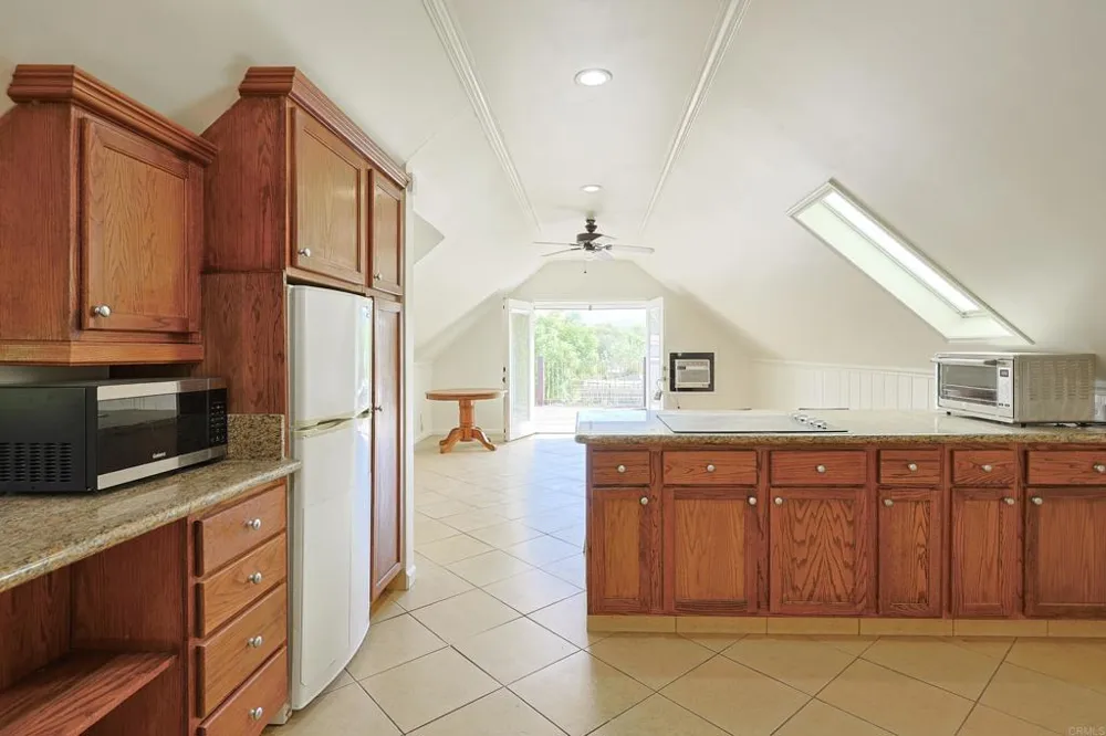 13101 Sudan Road Poway, CA 92064