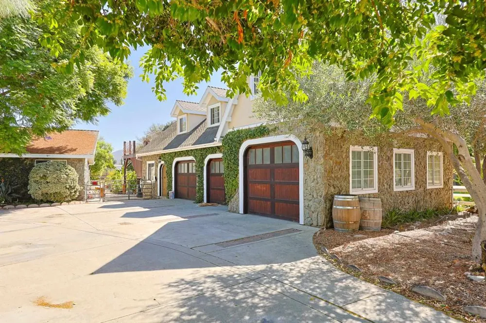 13101 Sudan Road Poway, CA 92064