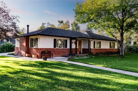 2204 Cascade Avenue