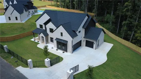 1560 Ewing Chapel Road