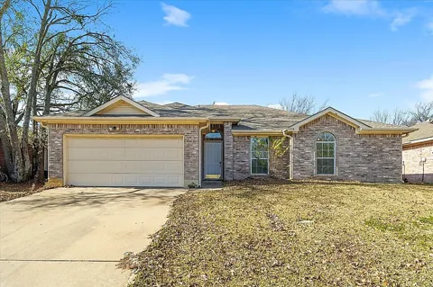 334 River Oaks Lane