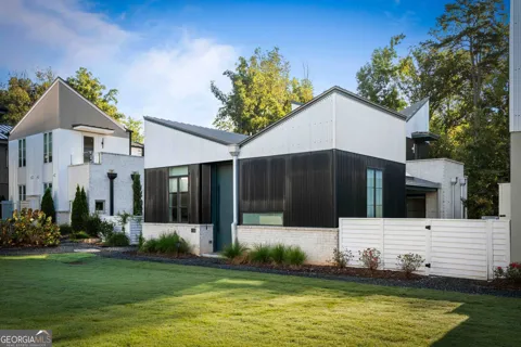 135 Arcadia AVE