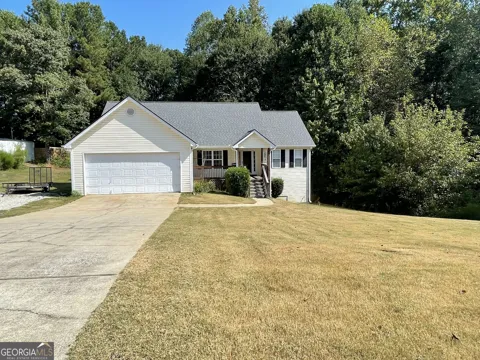 587 Saddle Ridge DR