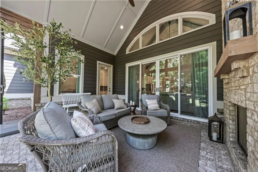 1011 Peachtree CT Greensboro, GA 30642