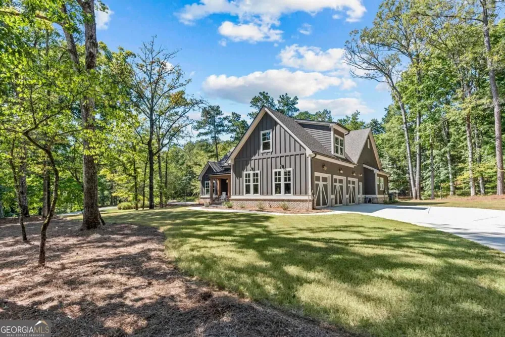 1011 Peachtree CT Greensboro, GA 30642