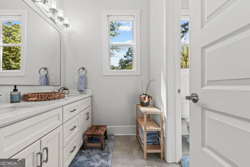 1011 Peachtree CT Greensboro, GA 30642