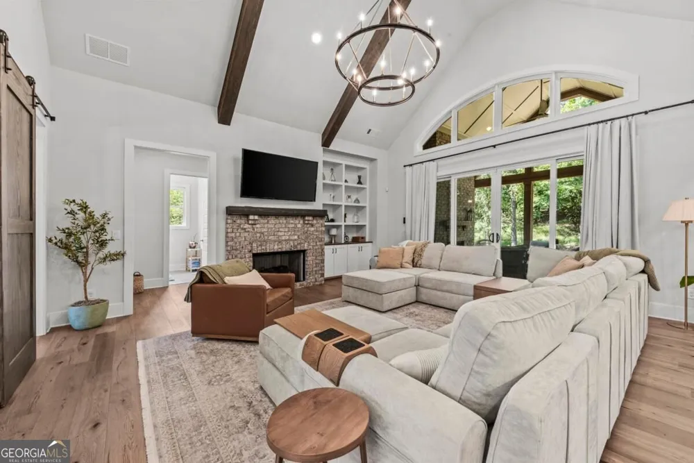 1011 Peachtree CT Greensboro, GA 30642