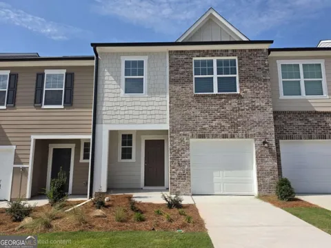1131 Lucienne BLVD