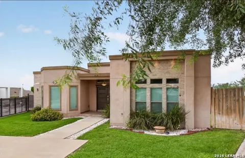 3425 Cody Dr