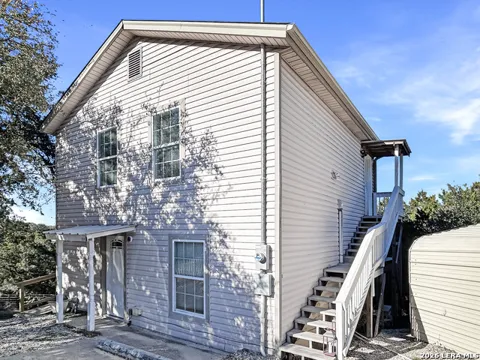 721 Ramblewood Dr Unit A