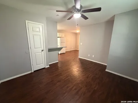 11106 Bel Air Unit 202