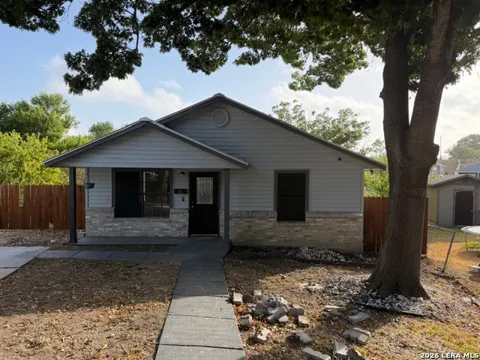 211 Rivertree