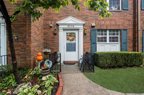 6229 S Yorktown Avenue #6229