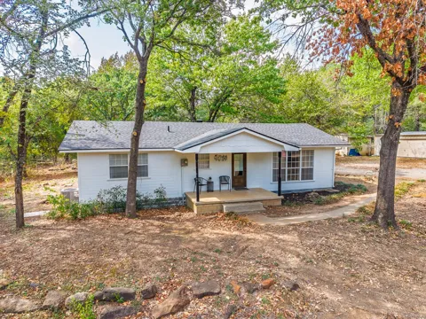 695 McLean Road