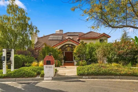 2080 Rancho Higuera Court