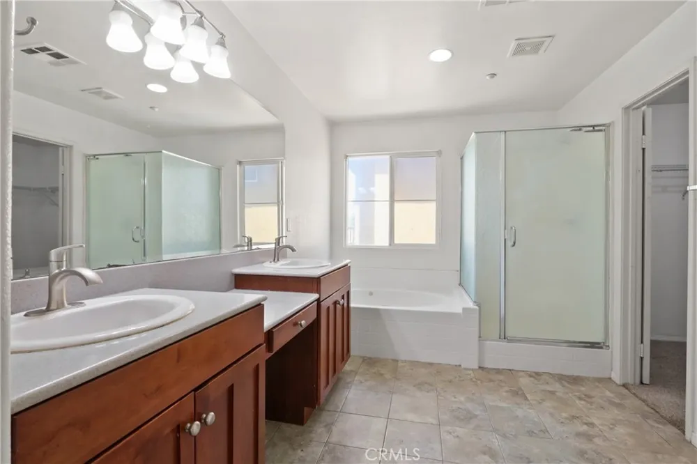 16556 El Revino Drive Fontana, CA 92336