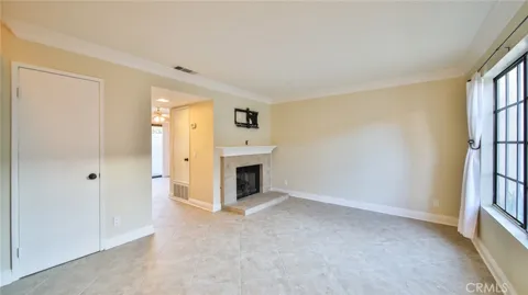 1013 W Linden Street #5