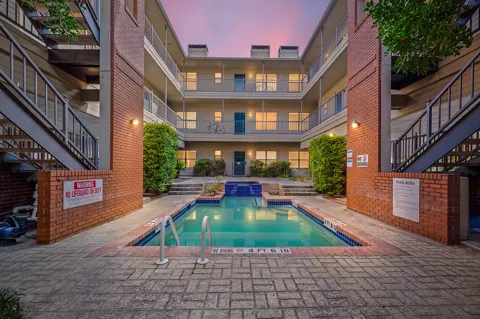 106 E 30th Street #308