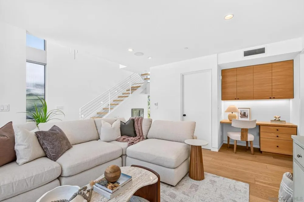 3985 Clark Street San Diego, CA 92103